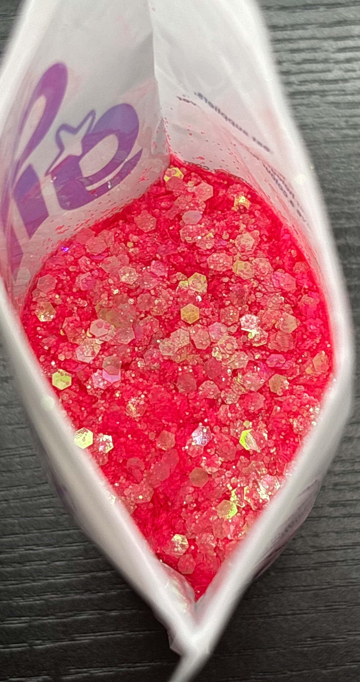 #98 Light pink glitter